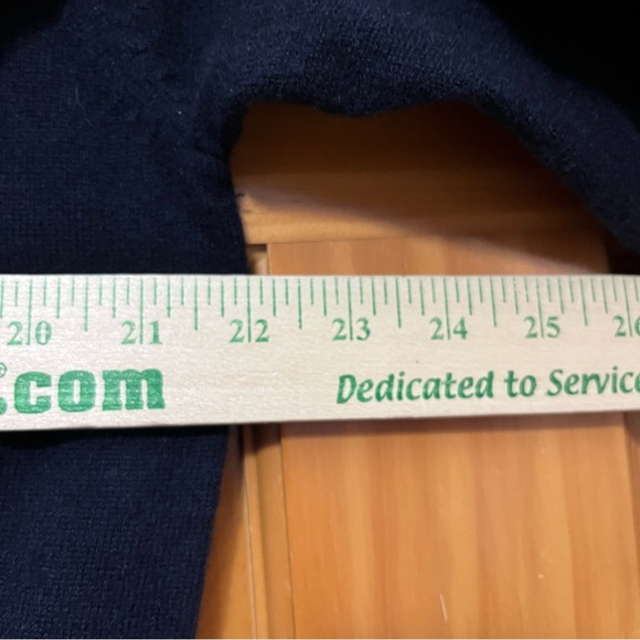 Dorce Cashmere Vintage Navy Blue V-Neck Sweater Size Large - Picture 5 of 6